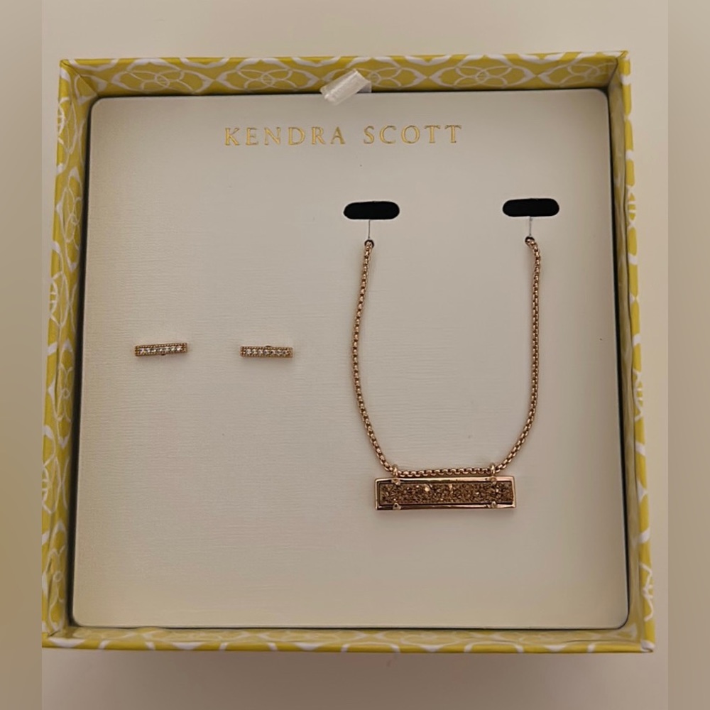 Kendra Scott Jon and Leanor Rose Gold Drusy set, new in box